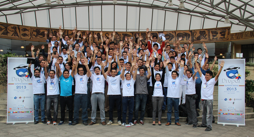 Group Photo from Drupal Summit Latino 2013